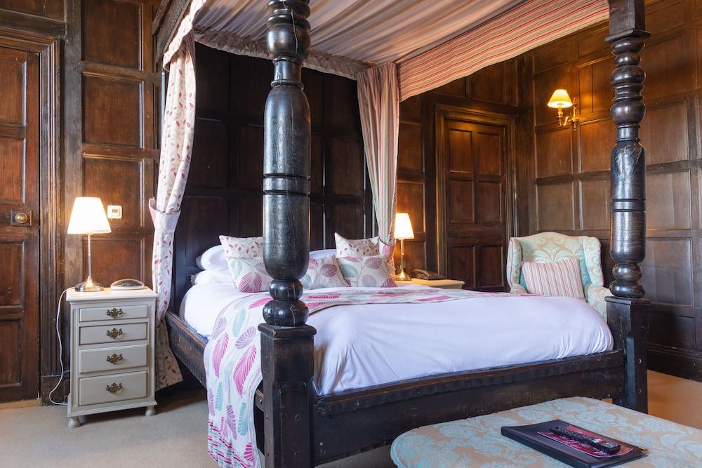 Western Sheffield Hall Hotel